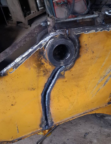 Bom Kırık Kaynakları